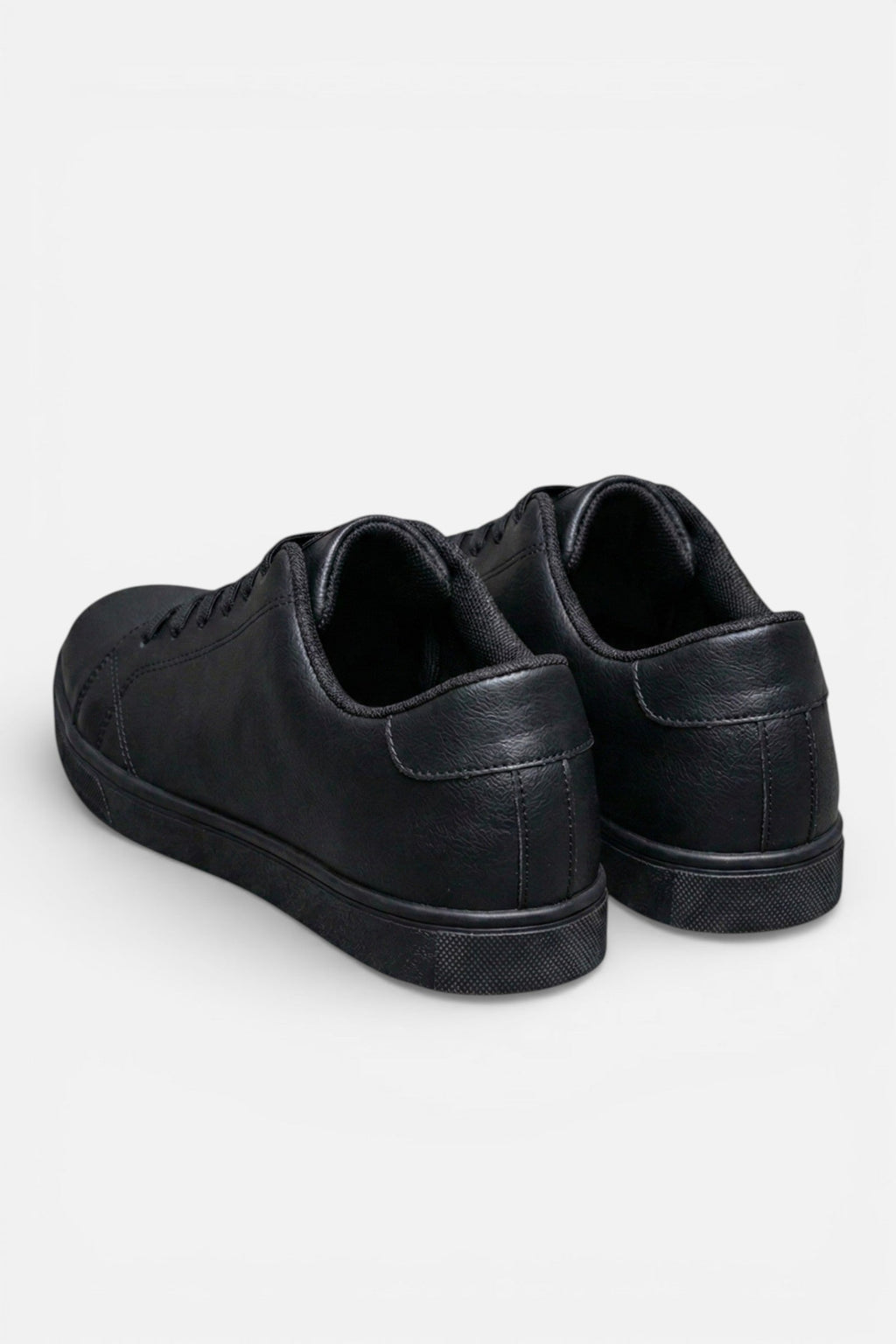 Men's Casual Trainers - Comfortable Everyday Footwear for All Occasions