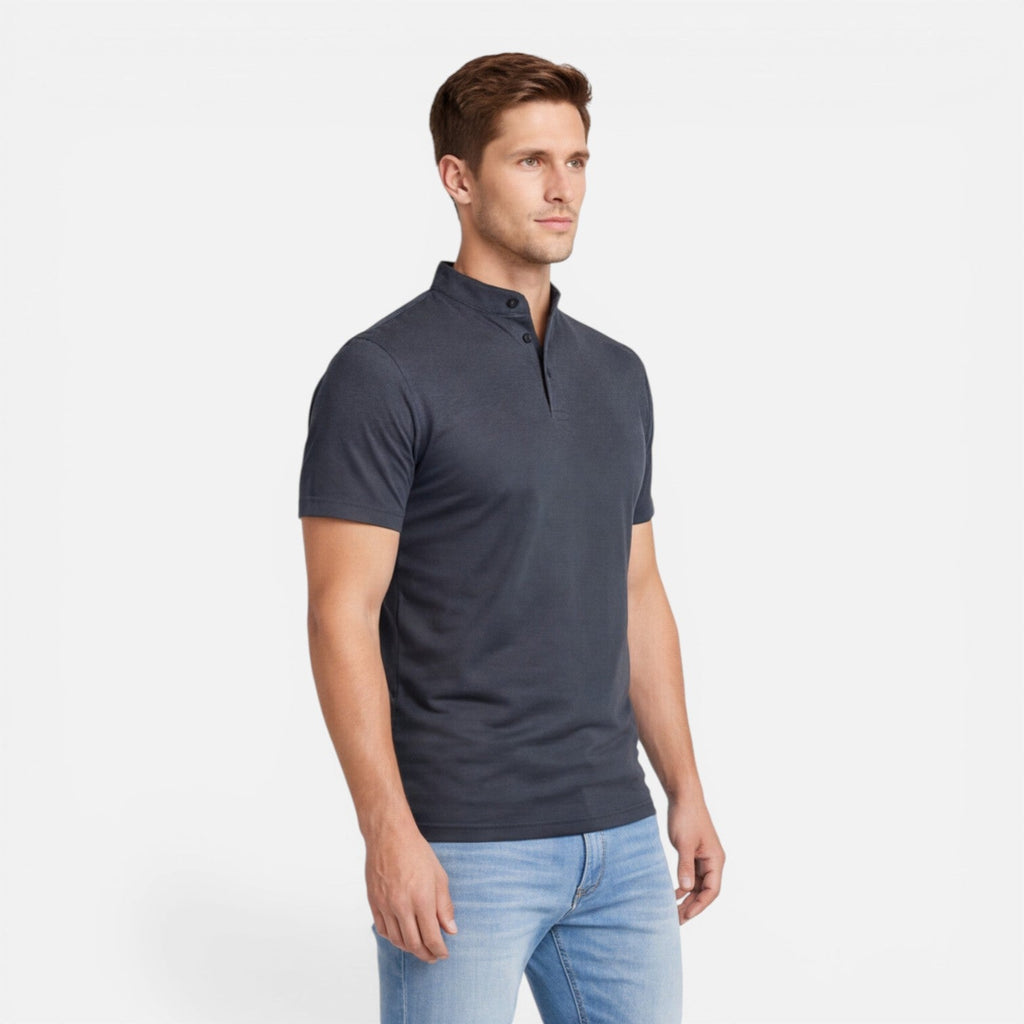 Men's Slim Fit Short Sleeve Henley Shirt in Soft Cotton for Casual Wear