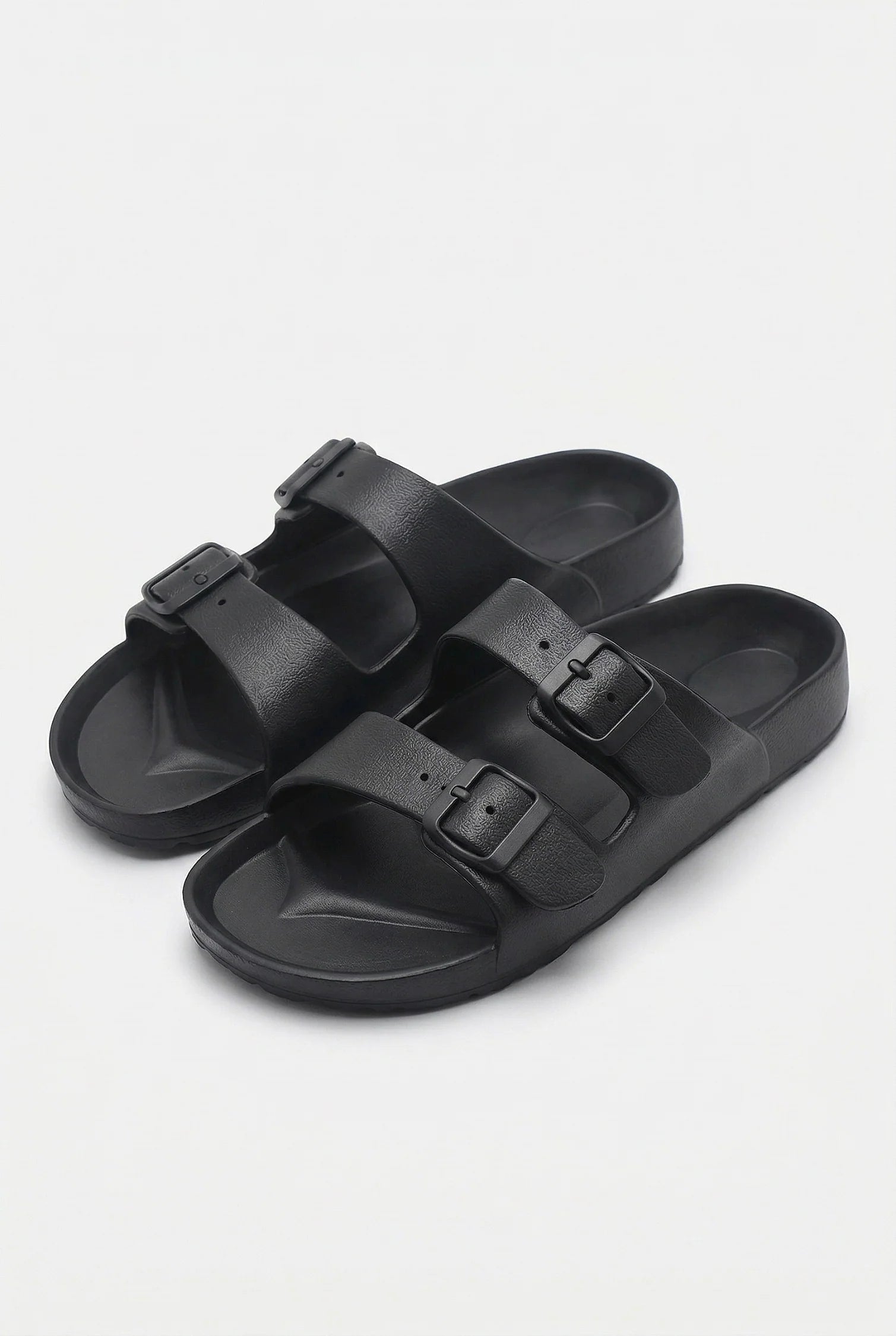 Men's Summer Sandals - Comfortable Casual Footwear for Warm Weather