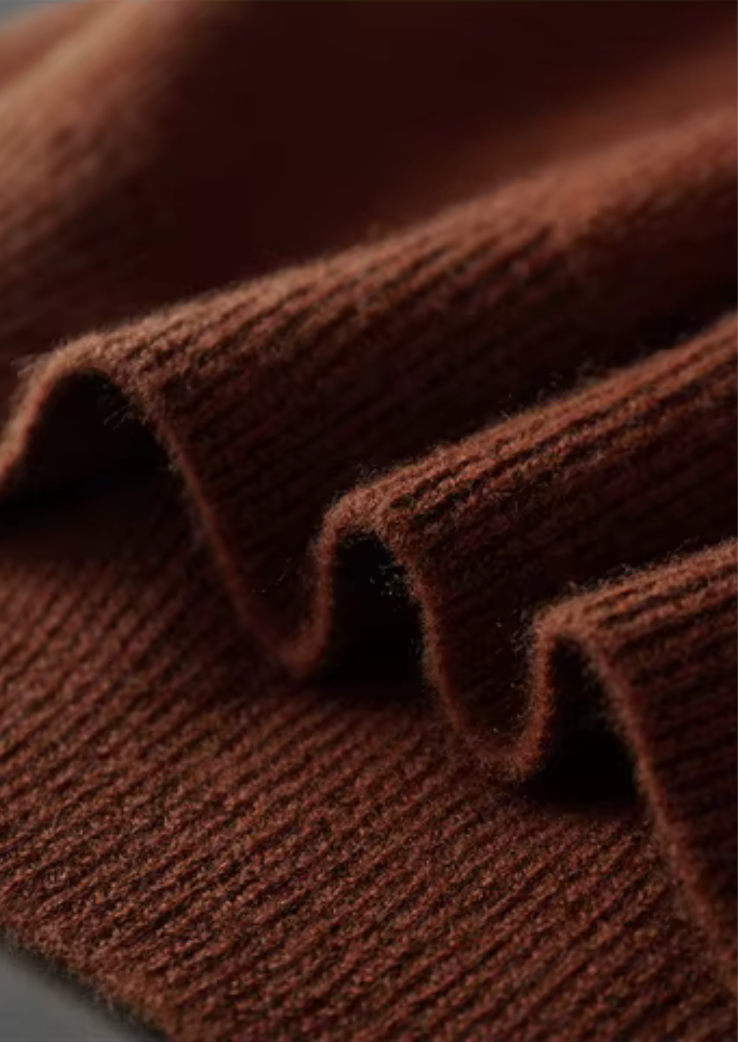 Wool Ribbed Buttonless Polo Shirt for Casual Wear and Layering